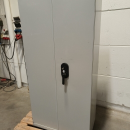Fire-resistant filing cabinet
